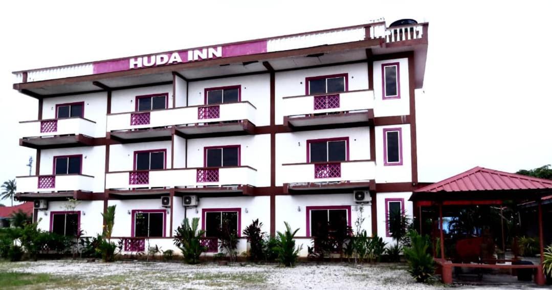 Huda Inn Пантай-Ченанг Екстер'єр фото